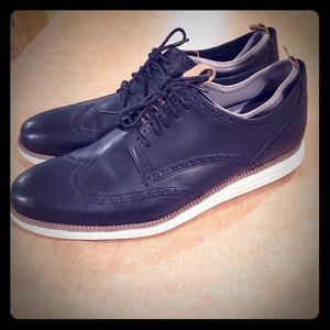 Cole haan mens all black shoes